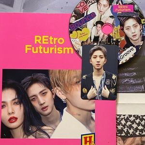 Triple h retro futurism album with photocards!